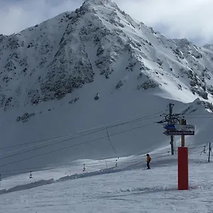 les-pierres-blanches-mont-blanc.hotels-rhonealpes.com/
